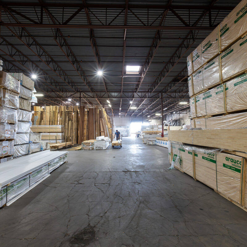 Showroom / Warehouse